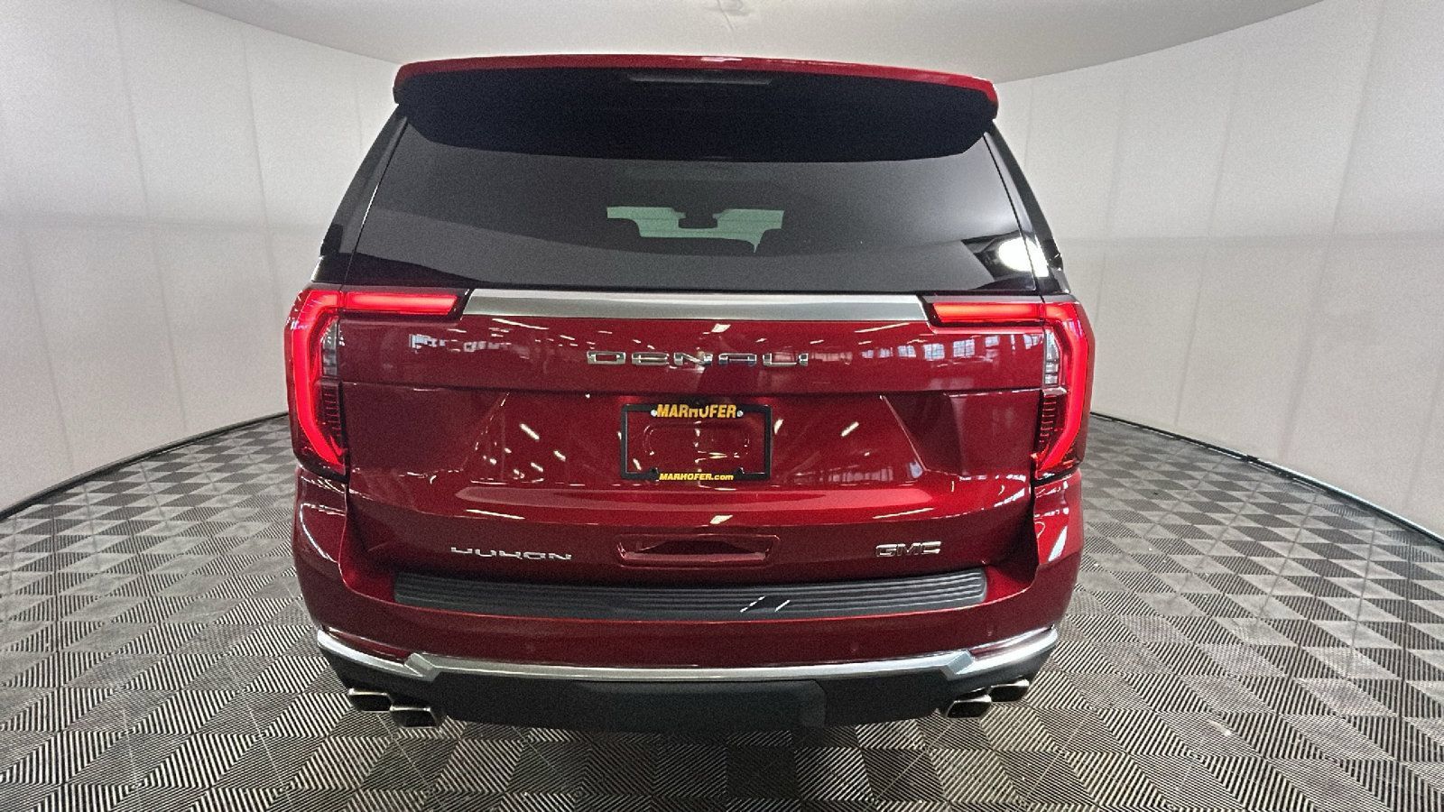 New 2026 GMC Yukon Denali w/ Sun & Power Step Package AWD/4WD image 5