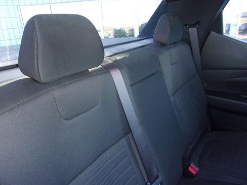 Used 2023 Hyundai Santa Cruz SE image 14