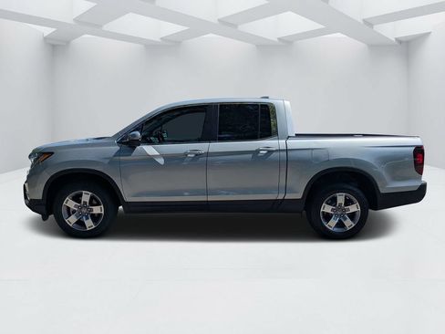 Used 2025 Honda Ridgeline RTL image 6