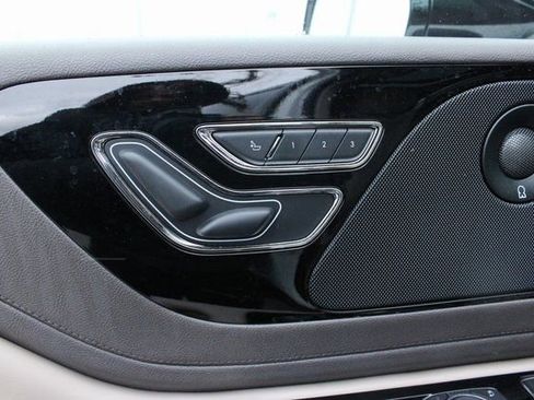 Used 2023 Lincoln Aviator Reserve w/ Elements Package Plus image 12