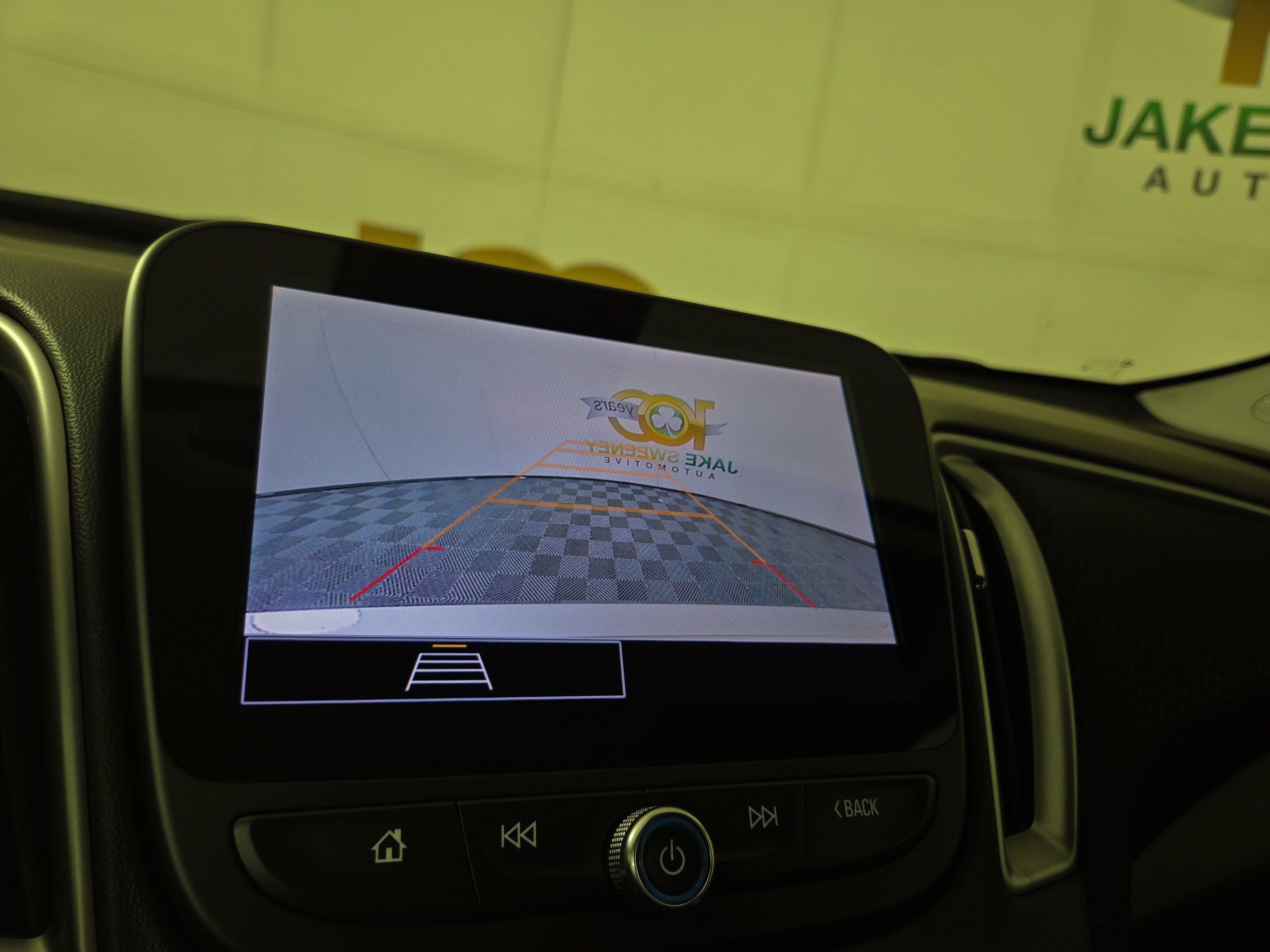Used 2024 Chevrolet Malibu RS FWD image 20