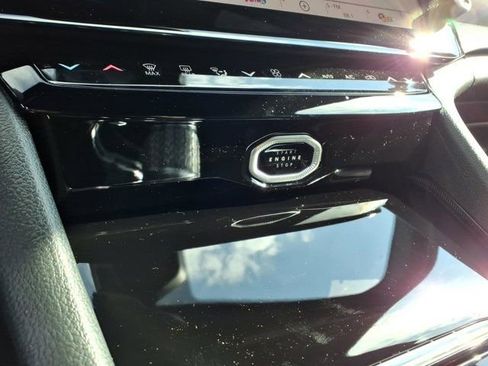 New 2026 Jeep Grand Cherokee L Limited AWD/4WD image 9