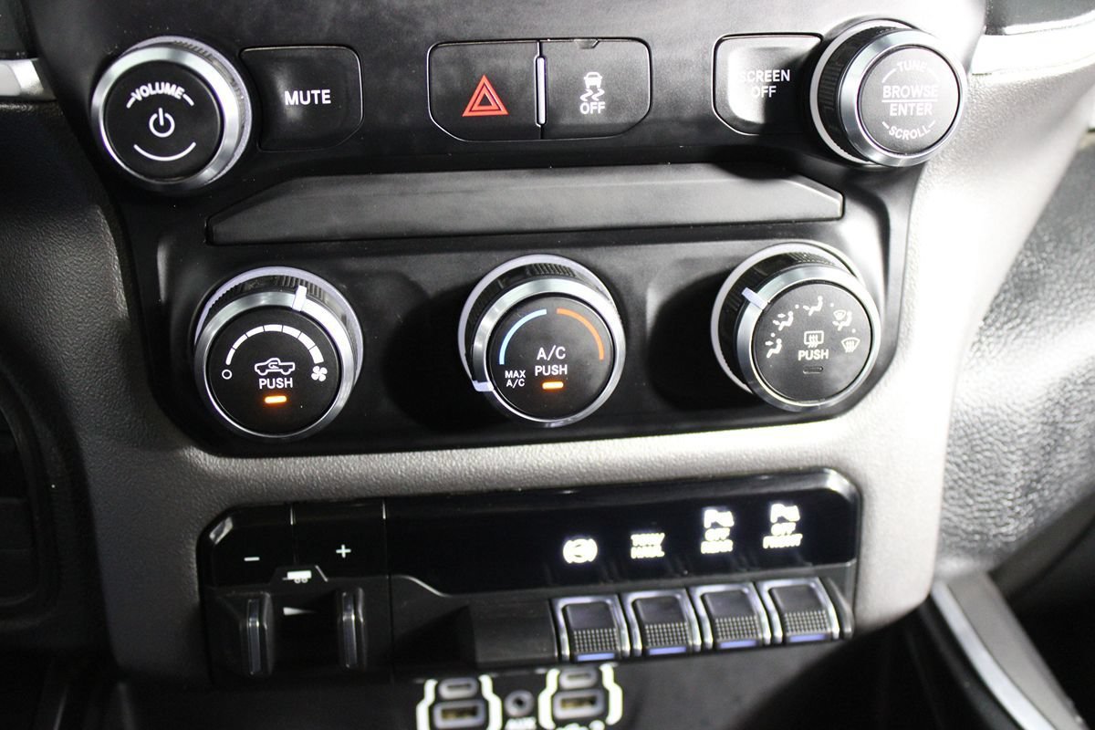Used 2019 RAM 2500 Big Horn w/ Black Appearance Package RWD image 22