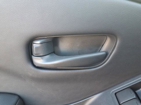 New 2026 Nissan Frontier SV image 17