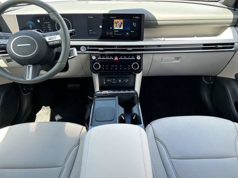 New 2026 Hyundai Tucson Limited AWD/4WD image 18