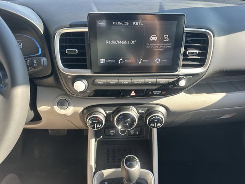 New 2026 Hyundai Venue SEL image 20