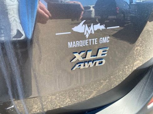 Used 2013 Toyota RAV4 XLE AWD/4WD image 27