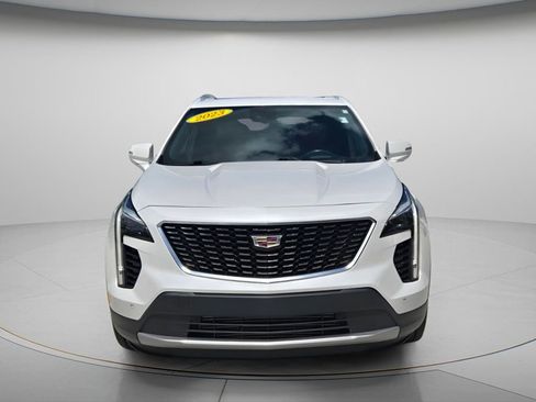 Used 2023 Cadillac XT4 Premium Luxury w/ Technology Package FWD image 5