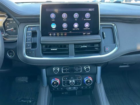 Used 2021 GMC Yukon SLT w/ SLT Premium Package image 29