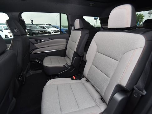 New 2026 Chevrolet Traverse LT w/ Enhanced Driving Package image 11