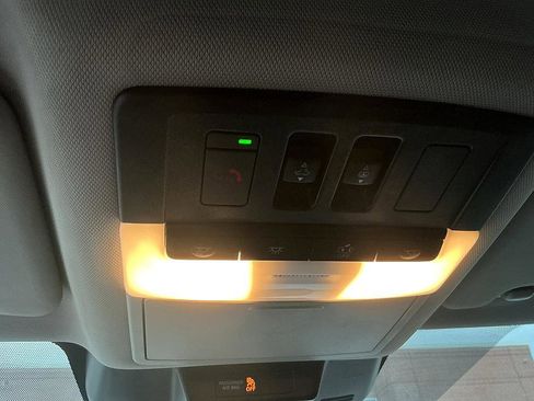 Certified 2023 Nissan Rogue SV w/ SV Premium Package image 20