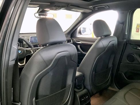 Used 2019 BMW X1 xDrive28i AWD/4WD image 10
