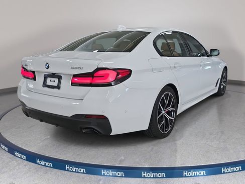 Certified 2022 BMW 530i xDrive w/ M Sport Package image 7