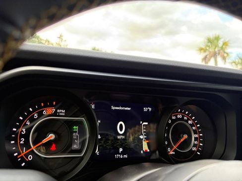 Used 2025 Jeep Wrangler Unlimited Rubicon 392 image 14