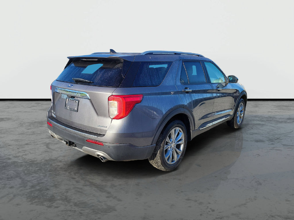 Used 2021 Ford Explorer Limited w/ Equipment Group 301A AWD/4WD image 2