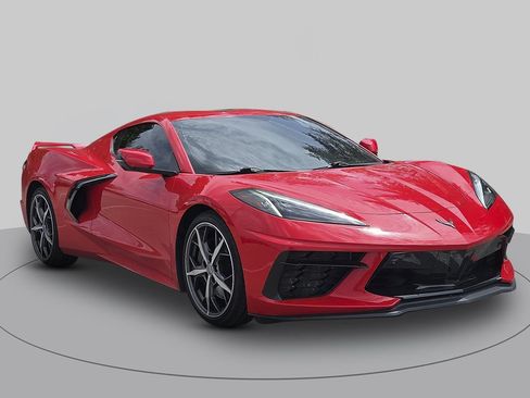 Used 2022 Chevrolet Corvette Stingray Preferred Cpe w/ Z51 Performance Package RWD image 1