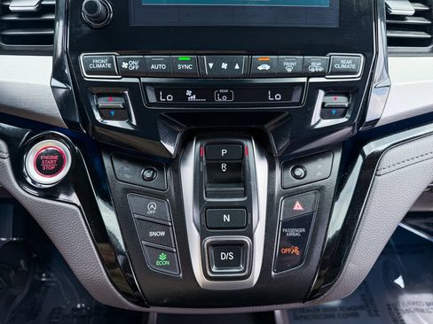 Used 2023 Honda Odyssey Touring image 20