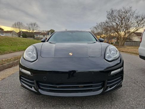 Used 2014 Porsche Panamera 4 image 7