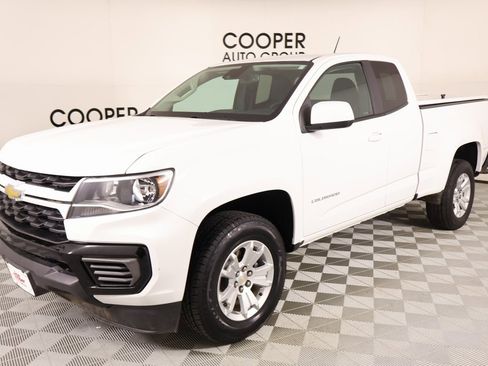 Used 2022 Chevrolet Colorado LT w/ Fleet Safety Package image 9