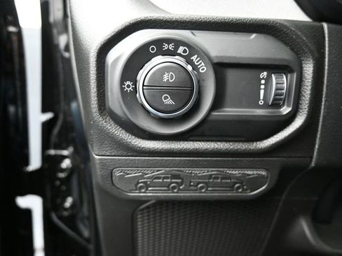 New 2026 Jeep Gladiator Sport image 18