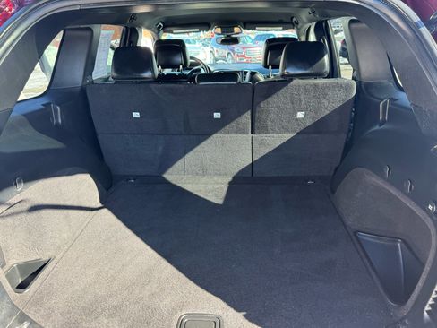 Used 2017 Jeep Grand Cherokee Altitude image 41