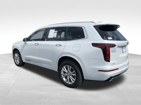 Used 2024 Cadillac XT6 Luxury w/ LPO, Floor Liner Package AWD/4WD image 6