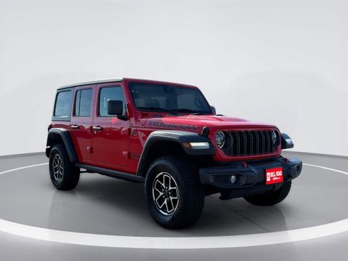 Used 2024 Jeep Wrangler Unlimited Rubicon AWD/4WD image 5