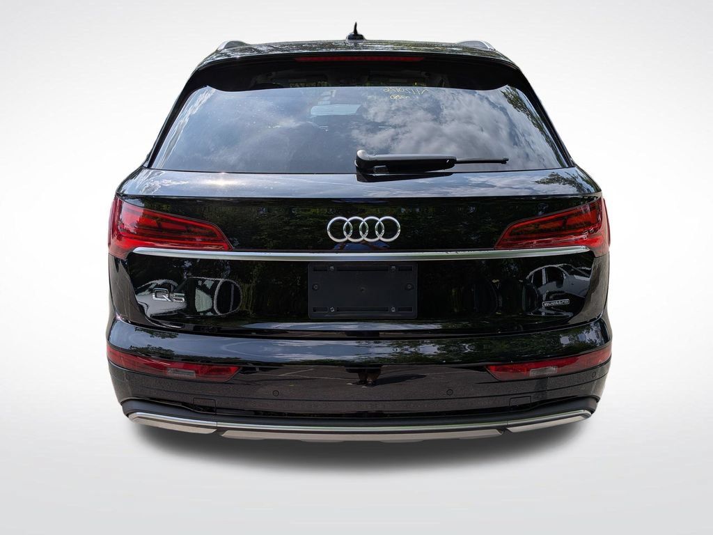 Used 2023 Audi Q5 Premium Plus w/ Convenience Package AWD/4WD image 5