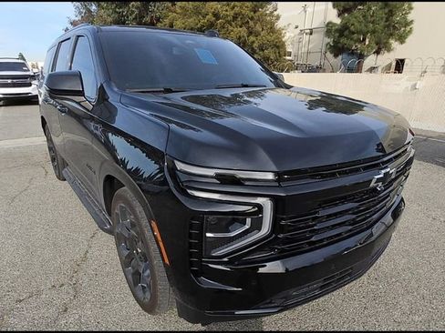Used 2025 Chevrolet Tahoe RST image 1