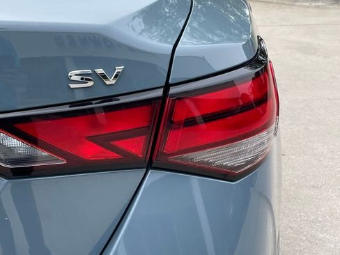 Used 2024 Nissan Sentra SV FWD image 6