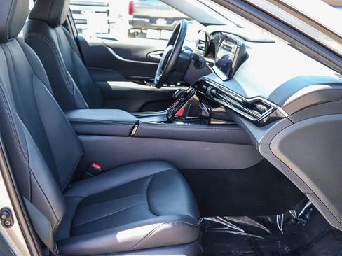 Certified 2023 Toyota Mirai w/ Advanced Technology Package RWD image 13