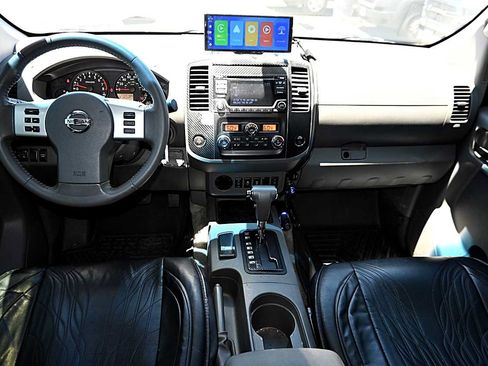 Used 2017 Nissan Frontier SV w/ SV Value Truck Package RWD image 13