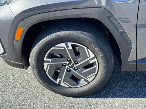 Certified 2025 Hyundai Tucson Blue image 11