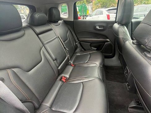 Used 2018 Jeep Compass Limited w/ Navigation Group AWD/4WD image 37