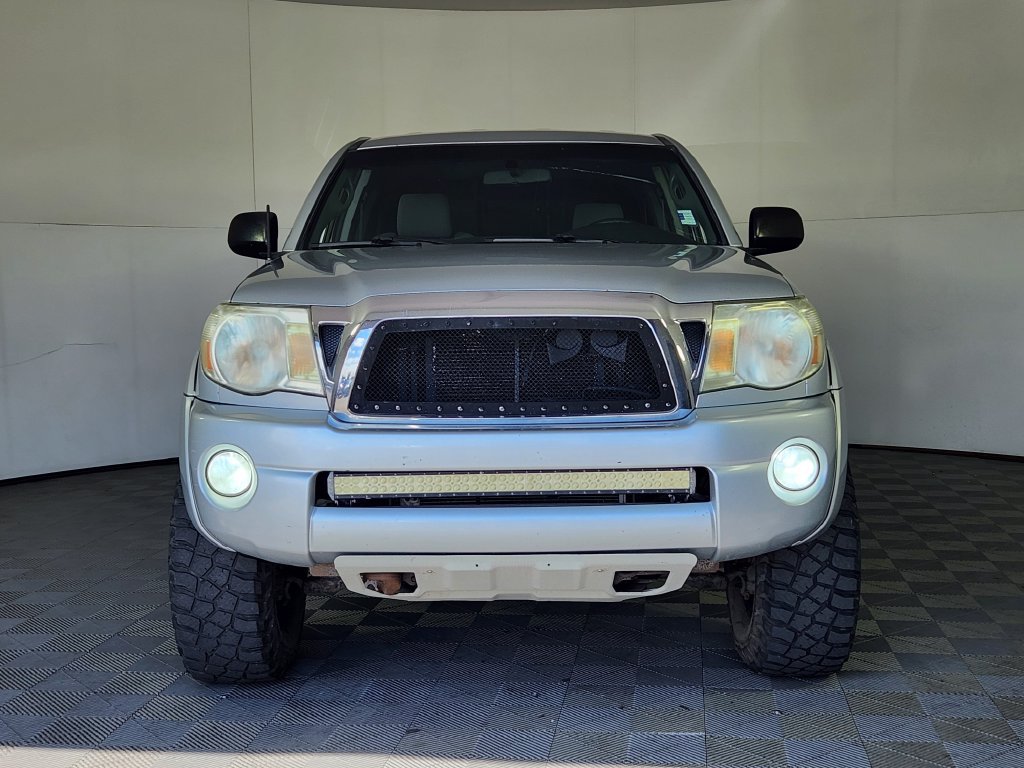 Used 2008 Toyota Tacoma 4x4 Access Cab V6 image 2