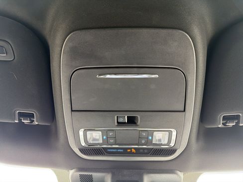 Used 2023 Ford F150 Lariat w/ Equipment Group 502A High image 18