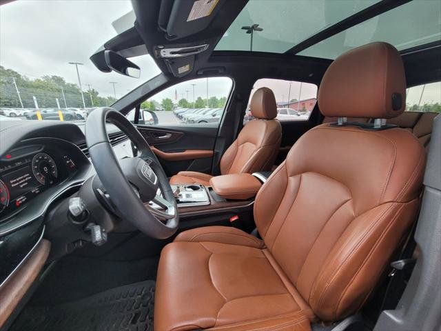 Certified 2025 Audi Q7 3.0T Prestige AWD/4WD image 21