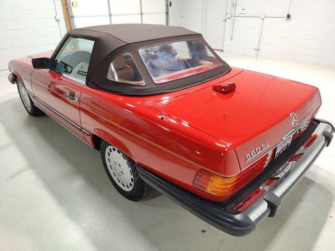 Used 1986 Mercedes-Benz 560 SL 2dr Convertible image 21