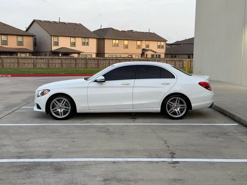 Used 2016 Mercedes-Benz C 300 Sedan image 4