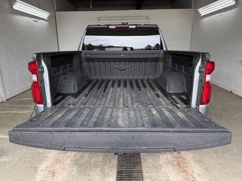 Used 2021 Chevrolet Silverado 1500 LT Trail Boss w/ Bed Protection Package image 7