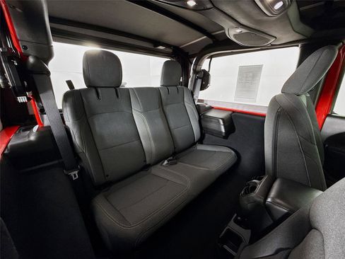 Used 2025 Jeep Wrangler Sport image 25