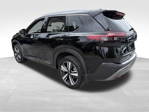 Certified 2023 Nissan Rogue SL w/ SL Premium Package image 5