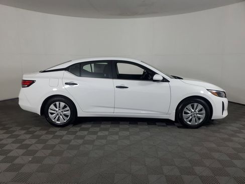New 2025 Nissan Sentra S image 3