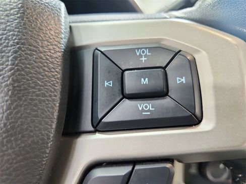 Used 2022 Ford F250 Lariat w/ Lariat Value Package image 26