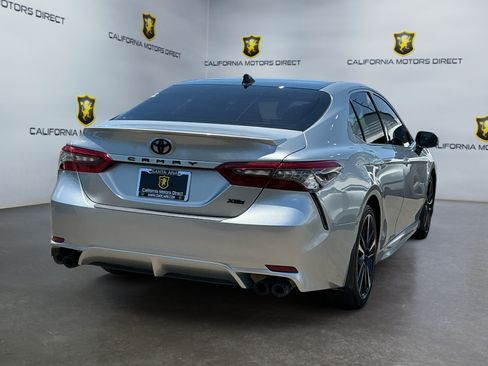 Used 2023 Toyota Camry XSE FWD image 5