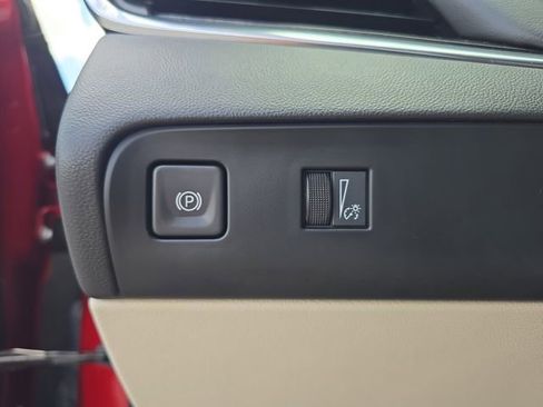 Certified 2024 Buick Enclave Essence w/ Experience Buick Package FWD image 26