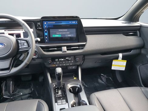 Used 2026 Subaru Outback Limited AWD/4WD image 11