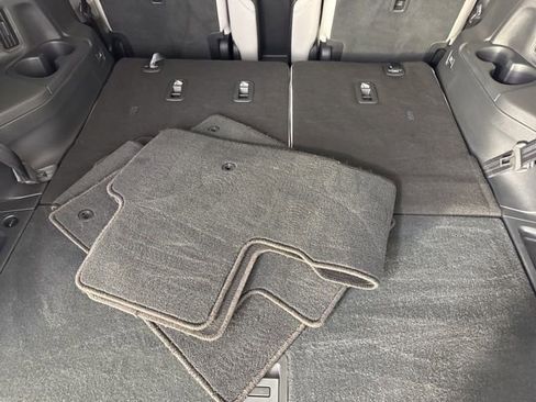 Certified 2025 Honda Pilot Elite image 37