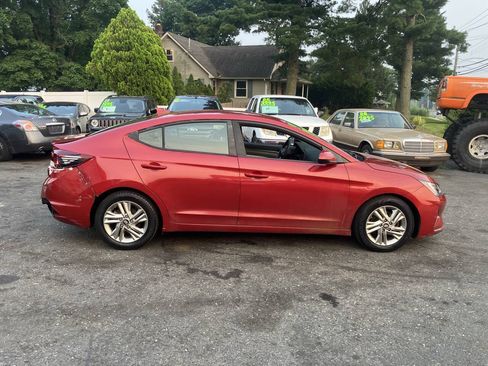 Used 2019 Hyundai Elantra SEL FWD image 6