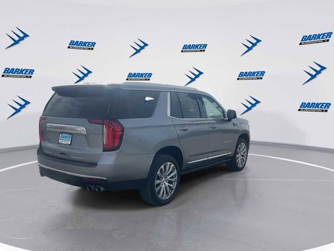 Used 2024 GMC Yukon Denali w/ Advanced Technology Package image 8